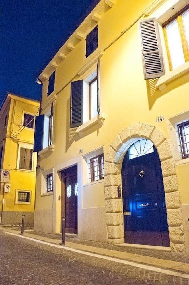 Romeo Giulietta Couette-café 3*
