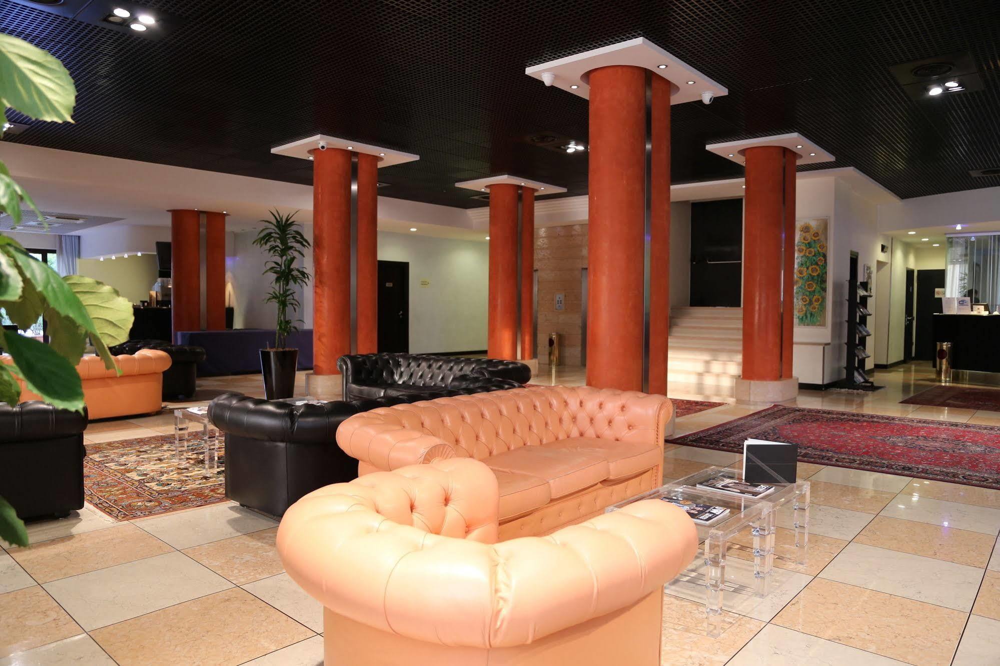 Hotel Montresor Palace