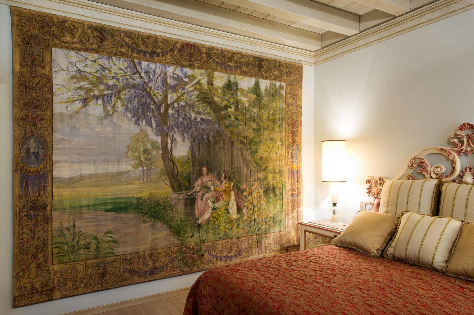 La Corte Di Giulietta Bed & Breakfast 3*