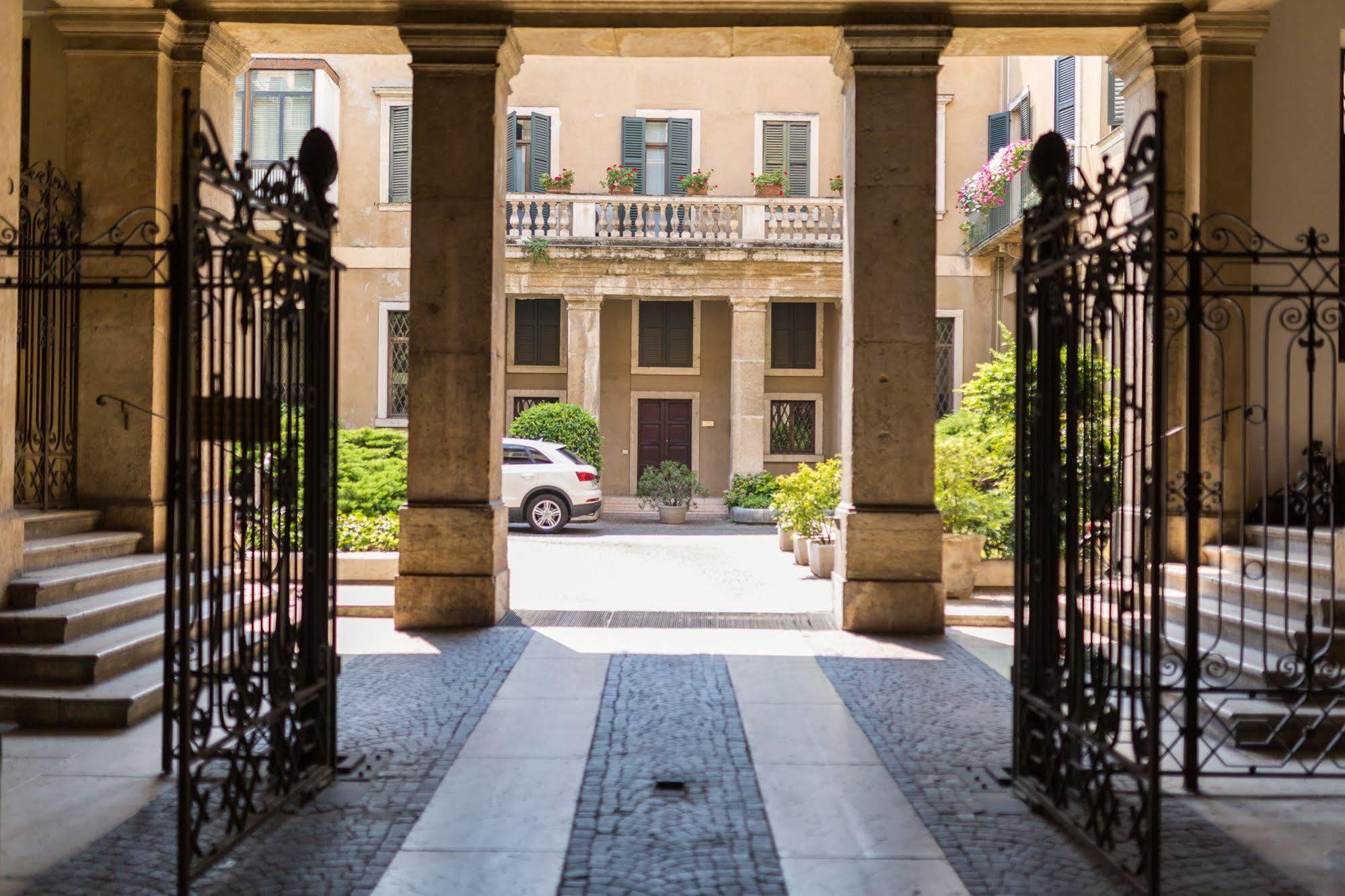 Escalus Luxury Guest house Verona