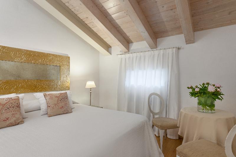 Pensión Boutique 2*