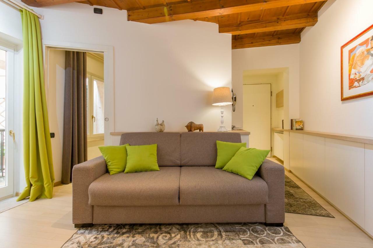 Vecchia Guest house