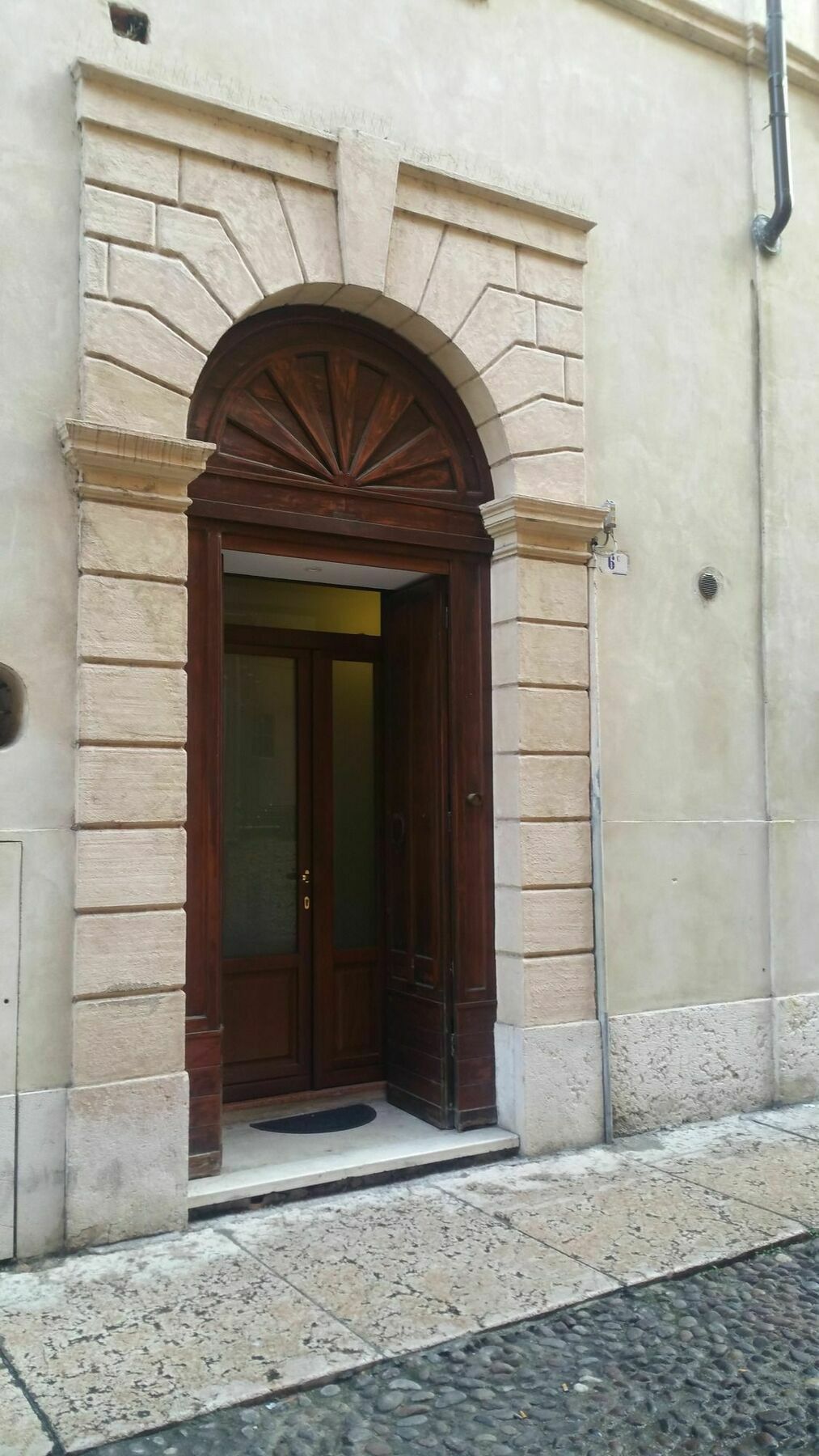Palazzo Camozzini *