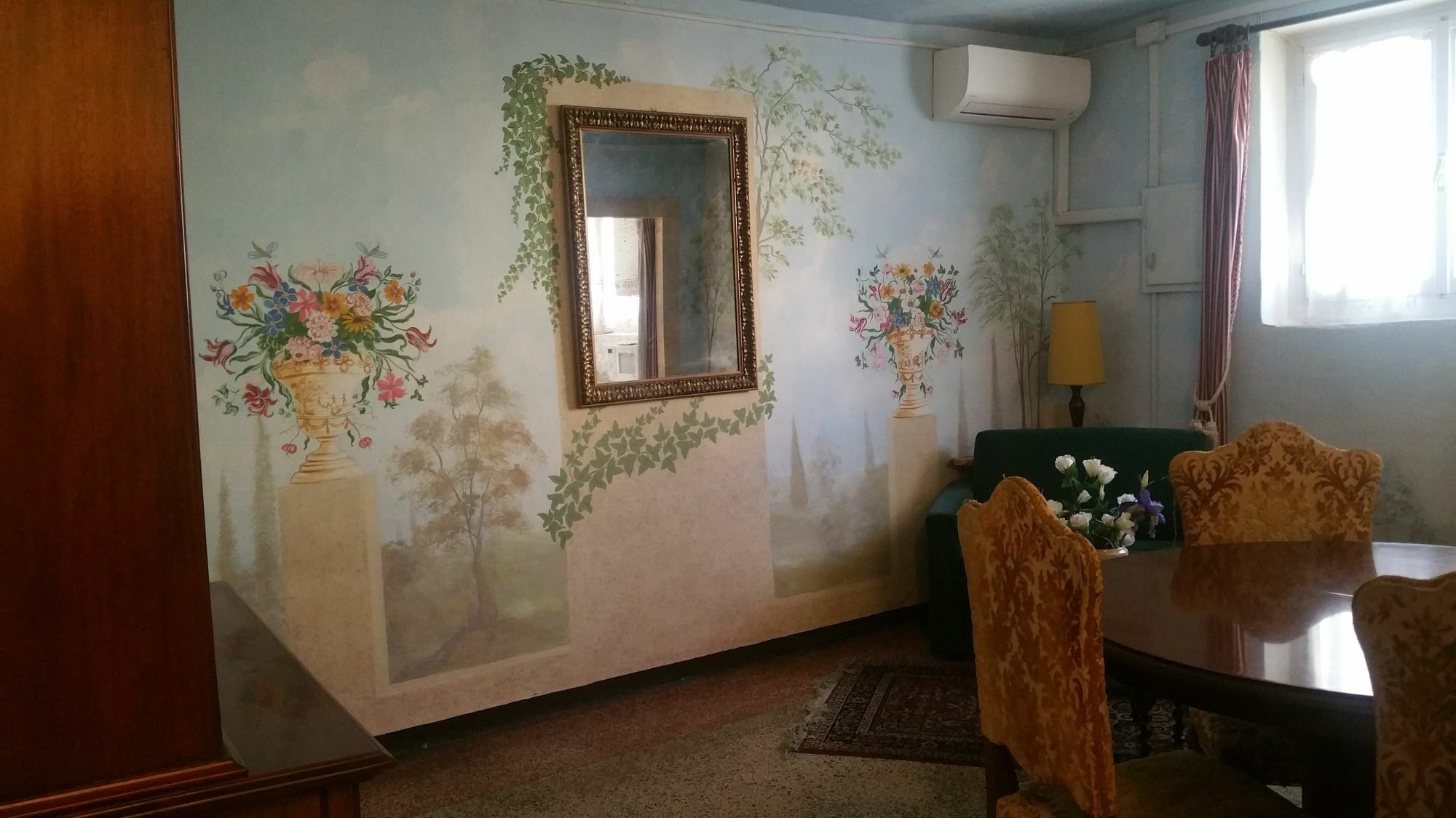 Palazzo Camozzini