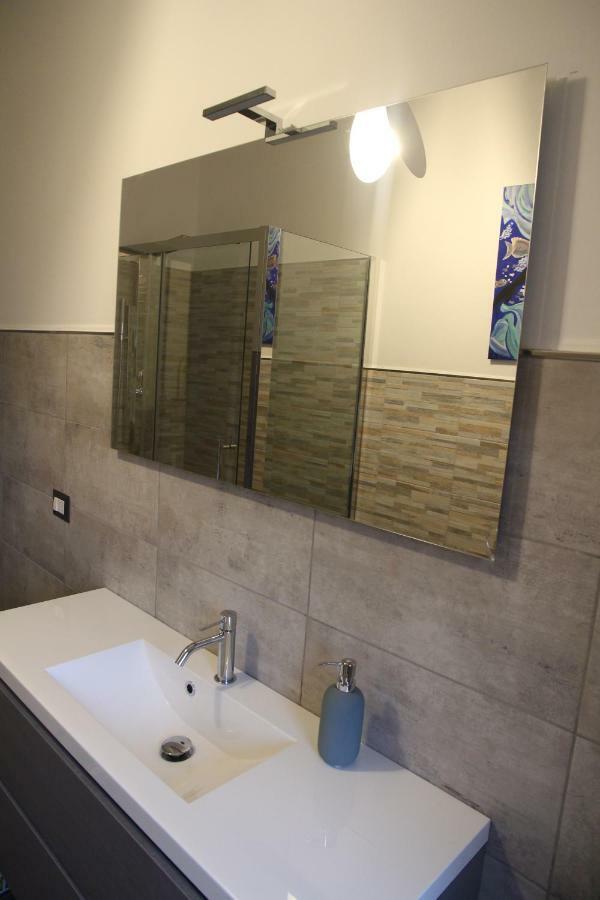 Bed and breakfast Es - Essential Solution & Emotion Stories Verona