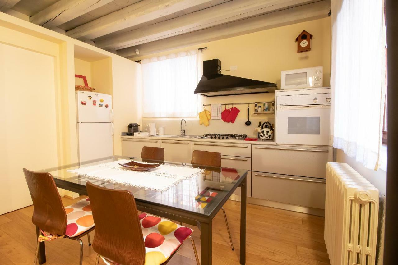 Lovely Sottoriva Apartamento *
