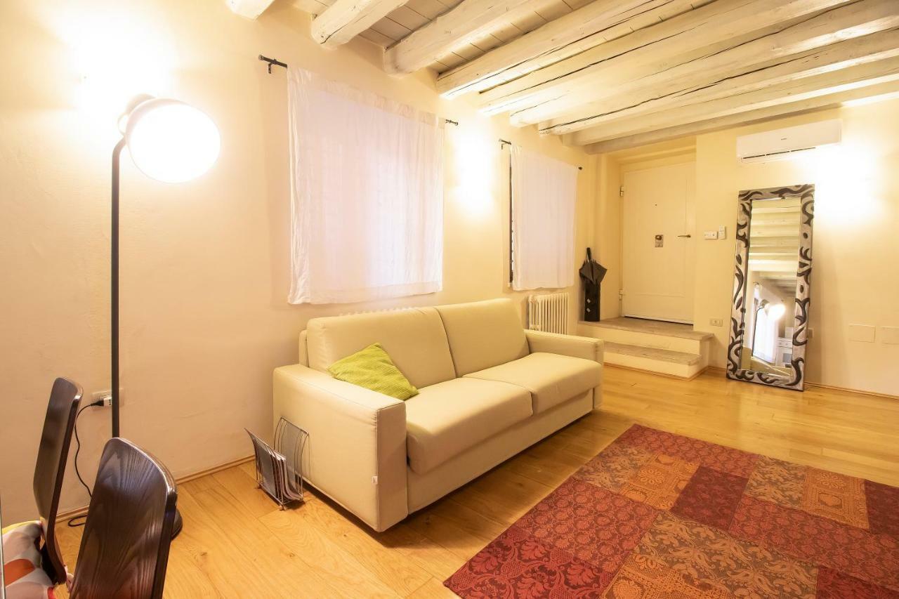 Lovely Sottoriva Apartamento