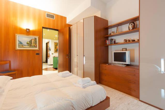 Deluxe Quattro Spade * Vérone