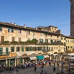Residenza Buglioni Piazza Erbe
