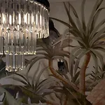 Lia Suite