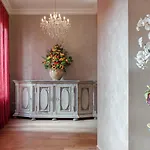 Relais Empire