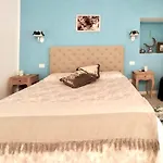 White & Gold Suite Verona