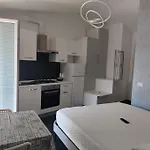Studio Flat Verona 1 Balcone