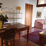La Finestra Sul Civico Cinque