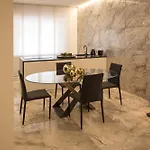 Panvinio 25 Apartment - Royal Welcome