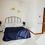 Arryanna Apartment
