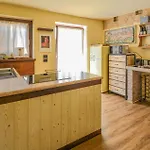 Awesome Home In Verona With Kitchen