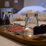 Dimora Montecchi B&B