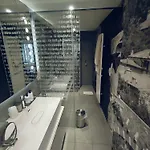 Lords Of Verona Luxury Apartments