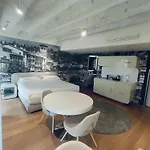 Lords Of Verona Luxury Apartments