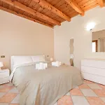 Italstay - Vescovo Elegant Courtyard