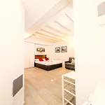 Apartmentsarena - Zini Studios
