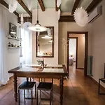 Sanzenetto Apartments