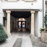 7 Via Paradiso