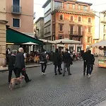 Via Roma 12 Verona