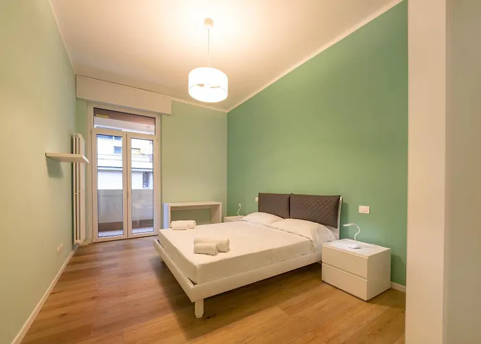 Italianflat - Elegant 2 Bedrooms With Balcony, 5 Min Walking From Arena