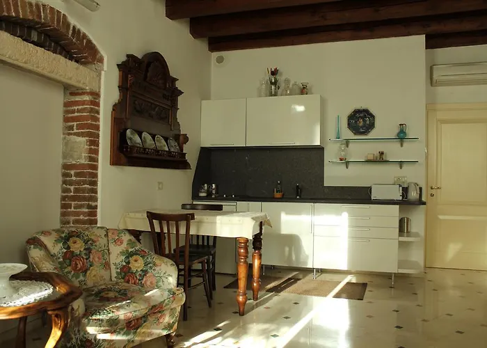 Residenza Carducci Centro Storico