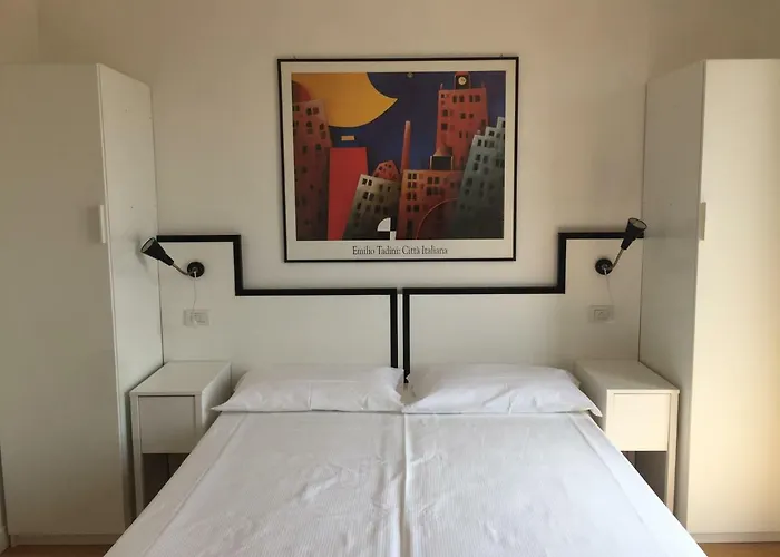 Cov Room