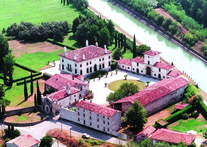 villa d\'arco apartment