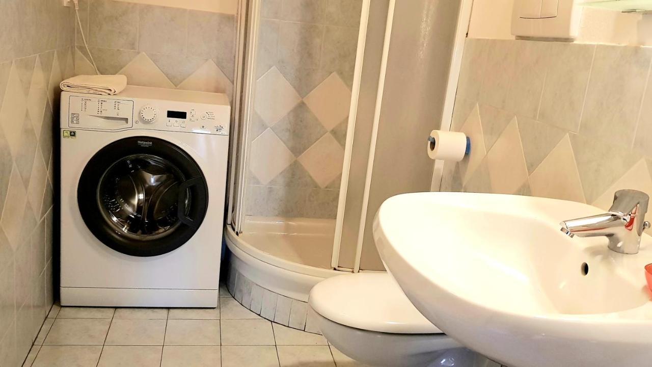 Apartment Aris *