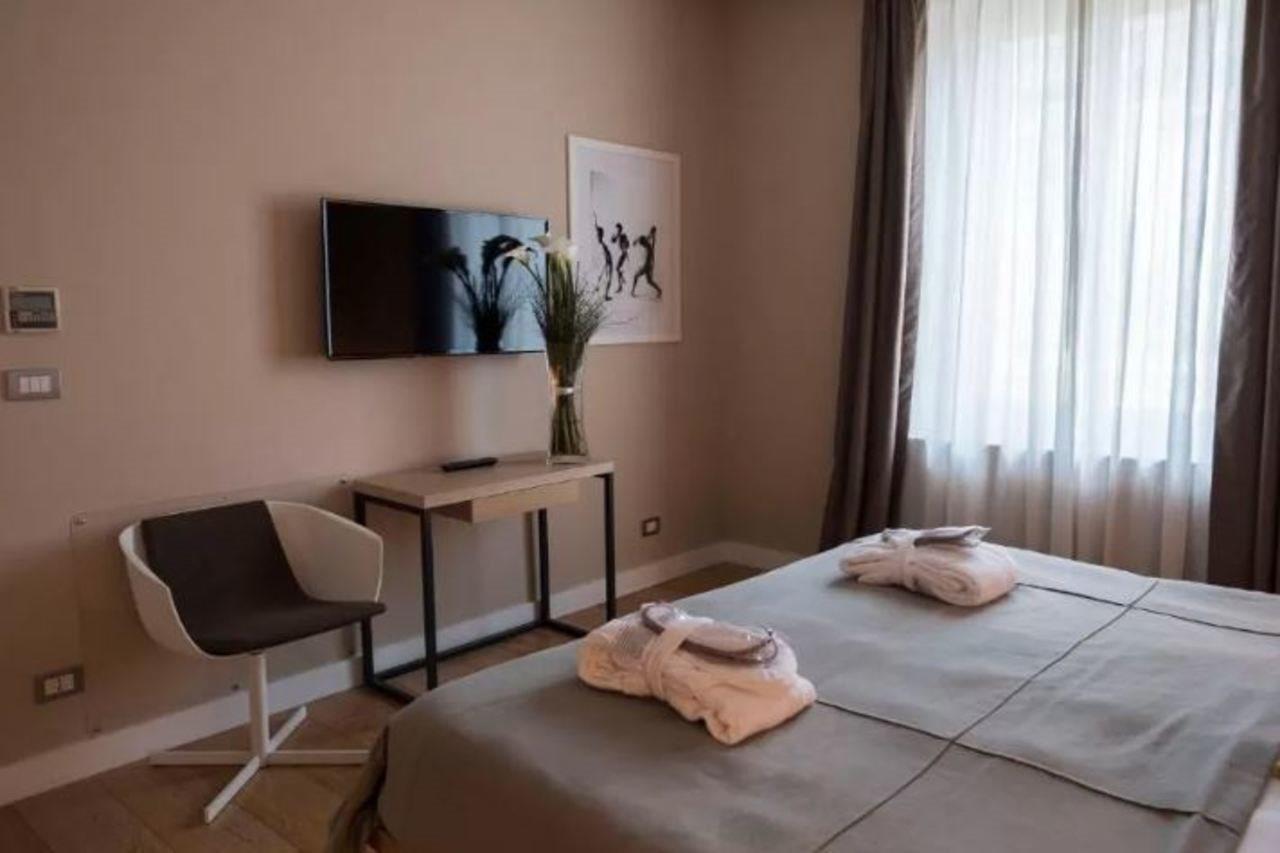 Escalus Luxury Guest house