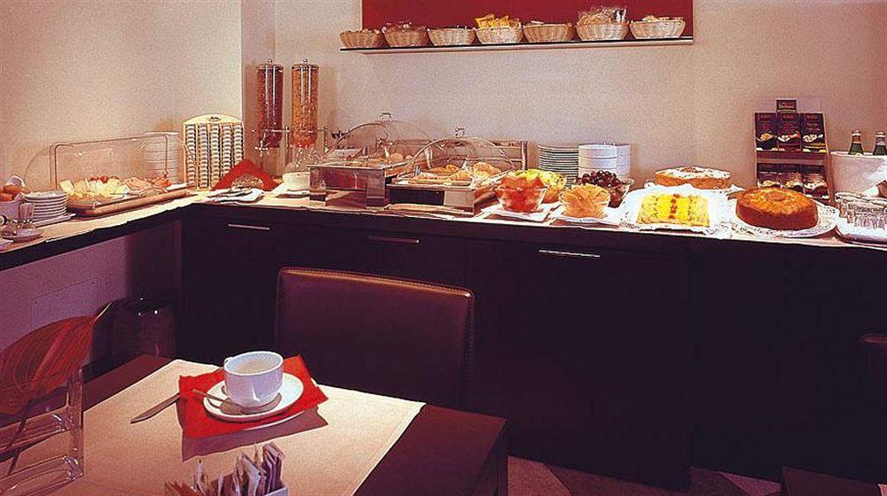 Western Armando Hotel 3*