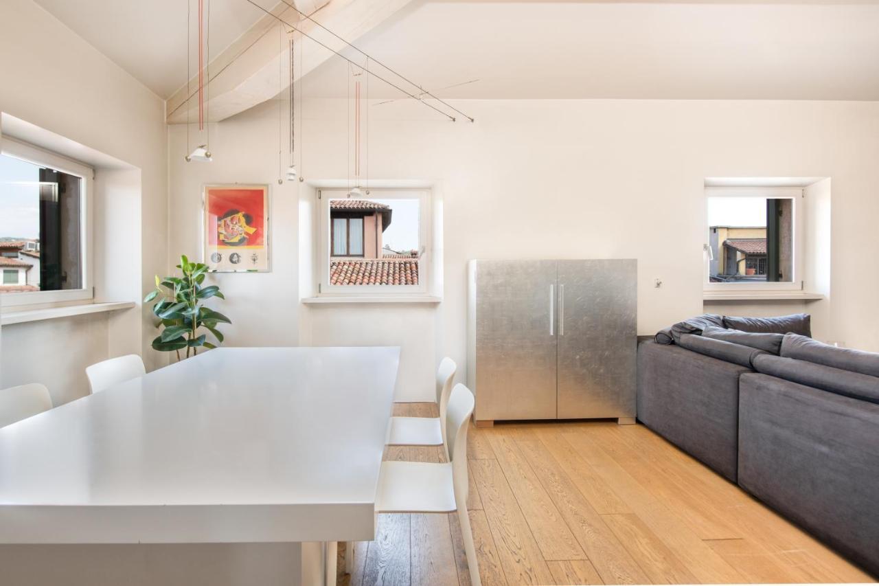 Stunning Floor Flat In The Heart Of * Verona