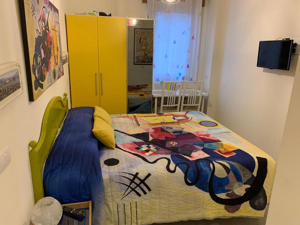 New Business And Fun G B Rossi Friendly Maison d'hôtes *