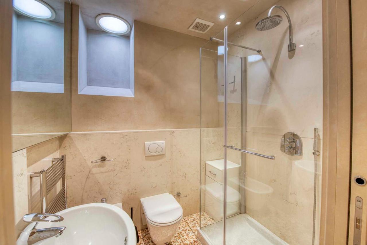 Apartmentsarena - Mercatorum - Piazza Erbe Apartamento Verona