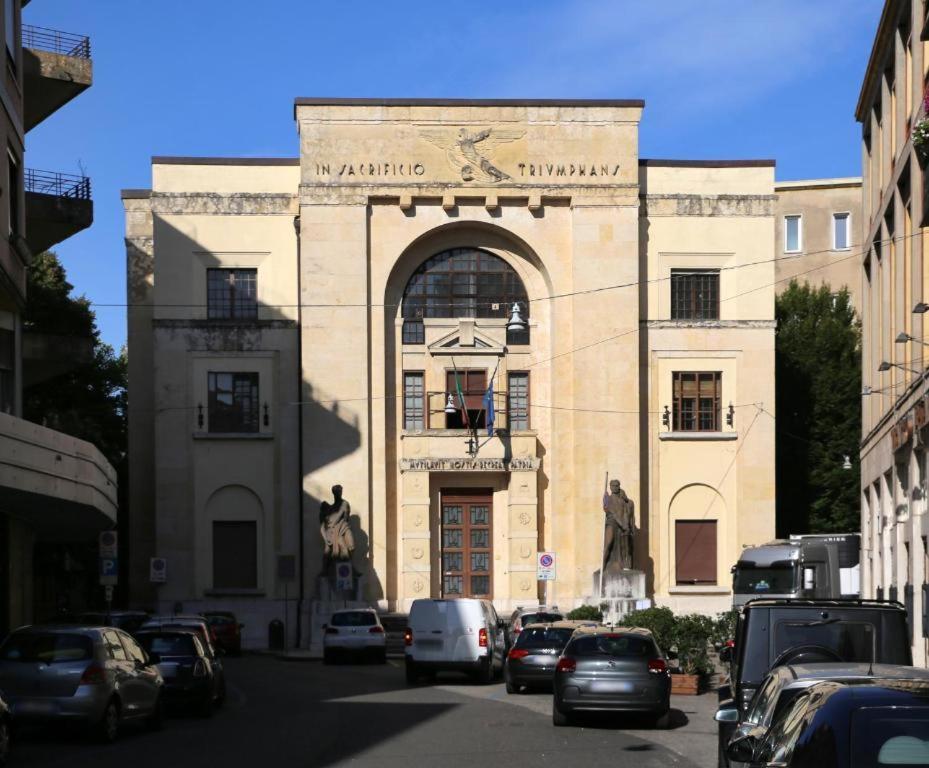 Pensión Al Filarmonico