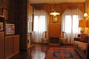 Apartahotel House Verona