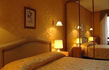 Apartahotel House Verona