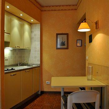 Apartahotel House Verona