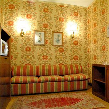 Apartahotel House Verona