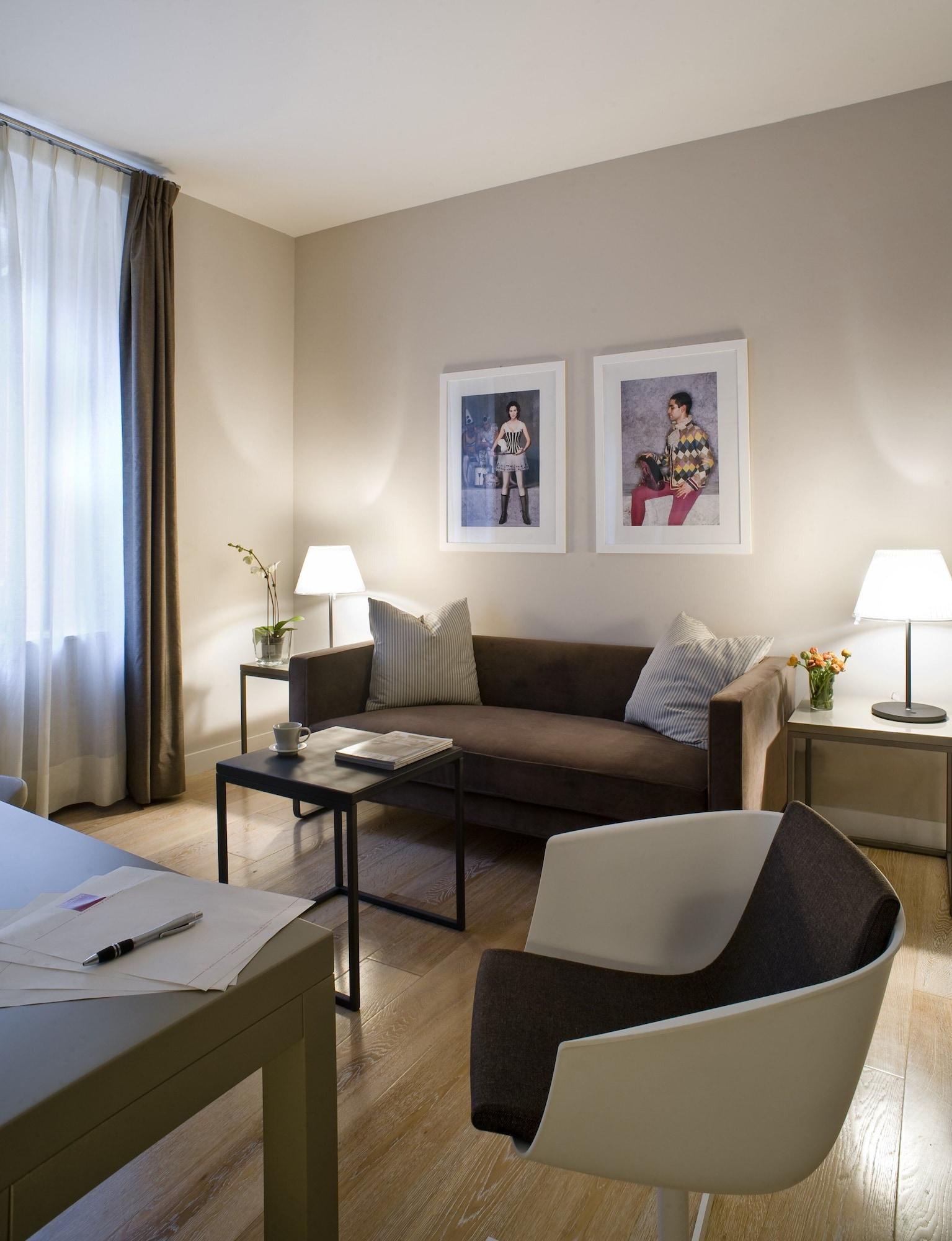 Escalus Luxury Guest house