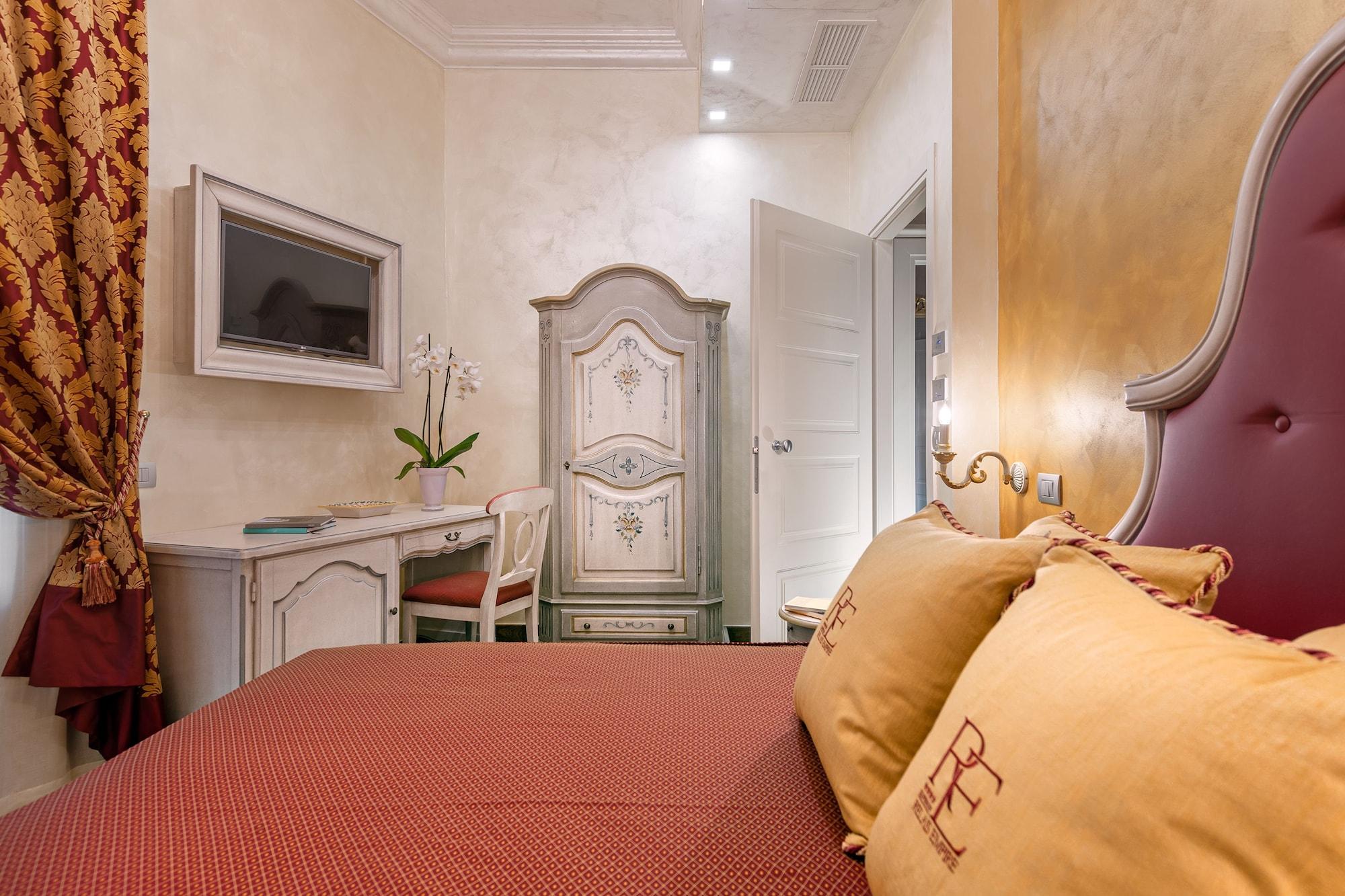 Relais Empire 3*