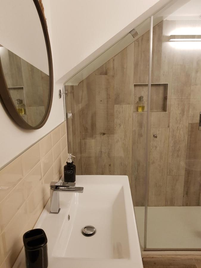 Santa Marta Rooms&studios Affittacamere 2*