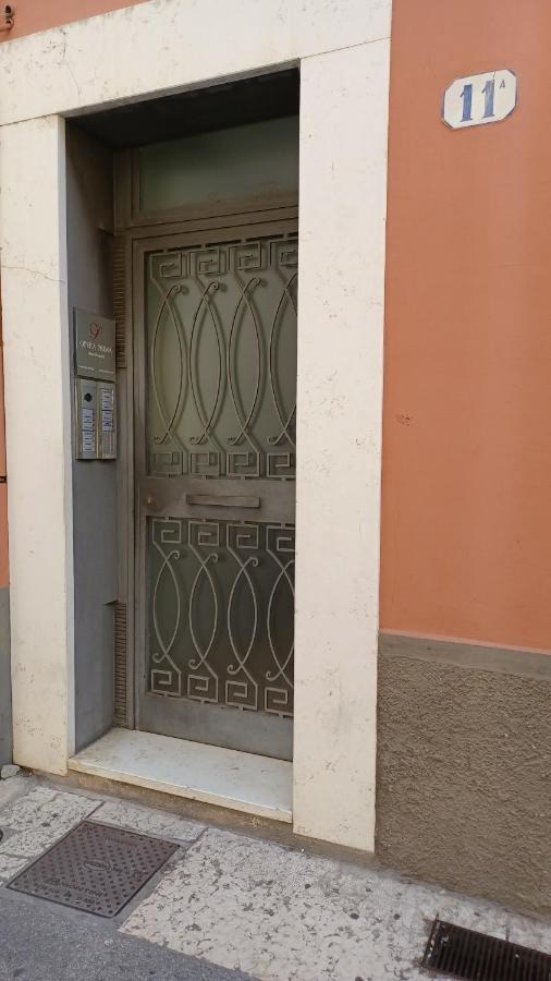 Opera Prima Bed and breakfast 2*