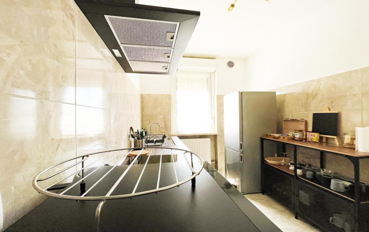 Appartement Suitesflores - Bright And Cozy In