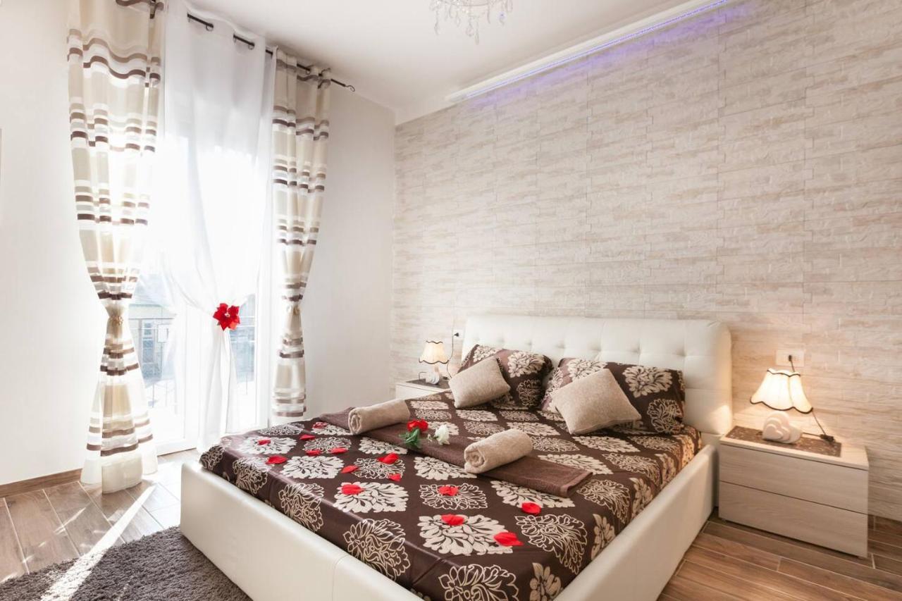 Residenza Larissa Luxury 1 *